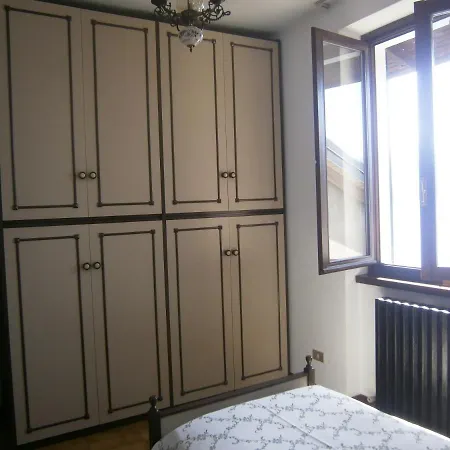 Casa In Riva Al * ורנה